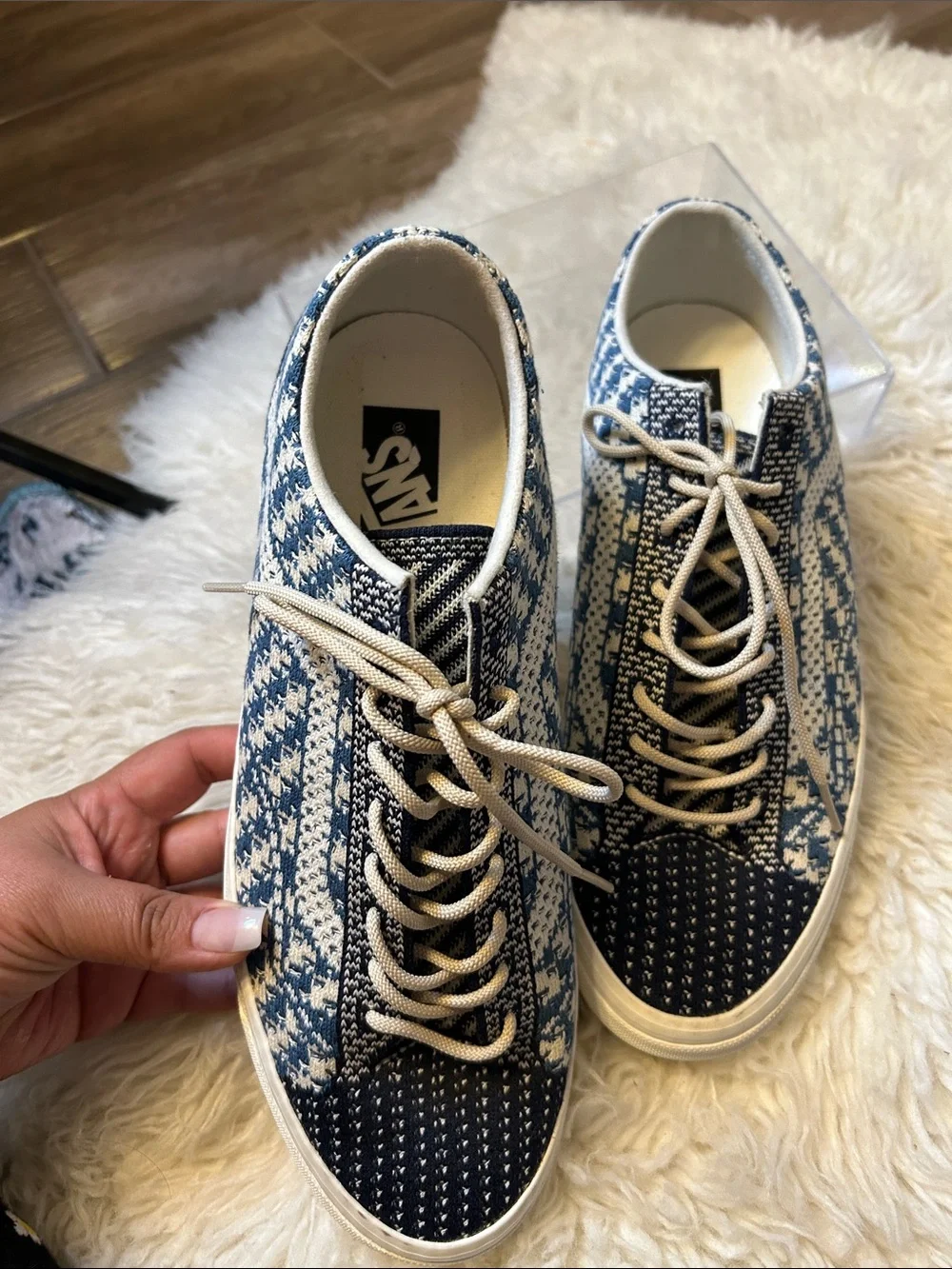 Vans knit upper